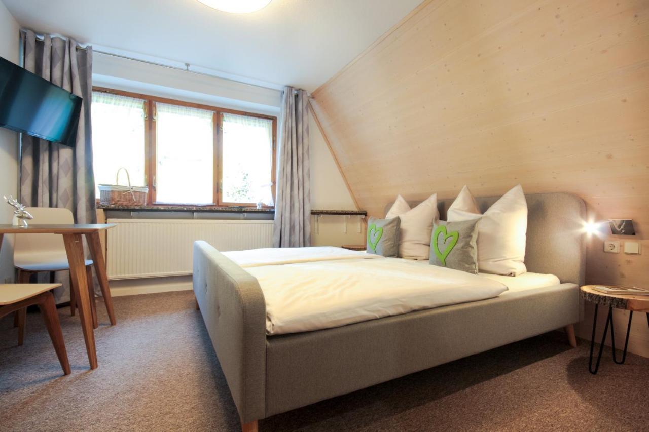 Haus Am Berg - Direkt Am Skihang Pensión