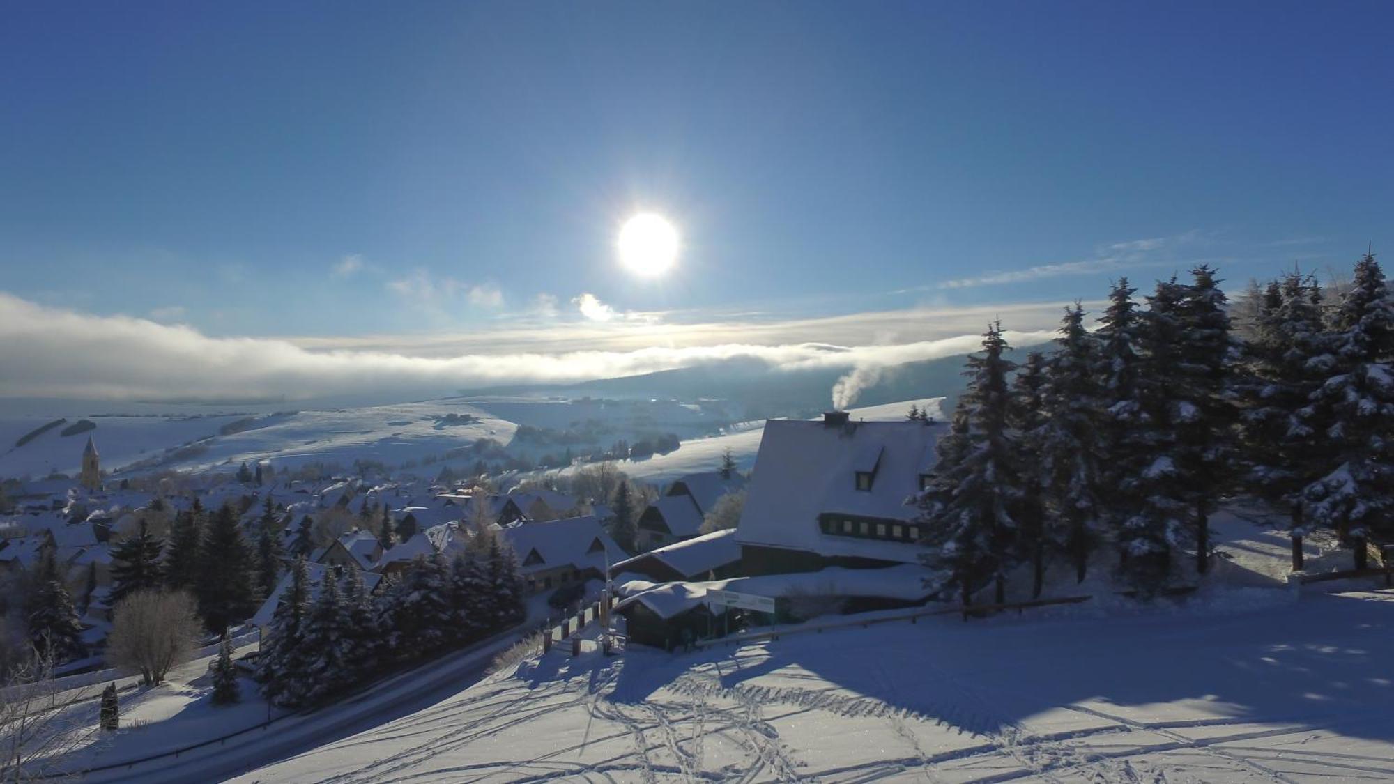 Haus Am Berg - Direkt Am Skihang 2*